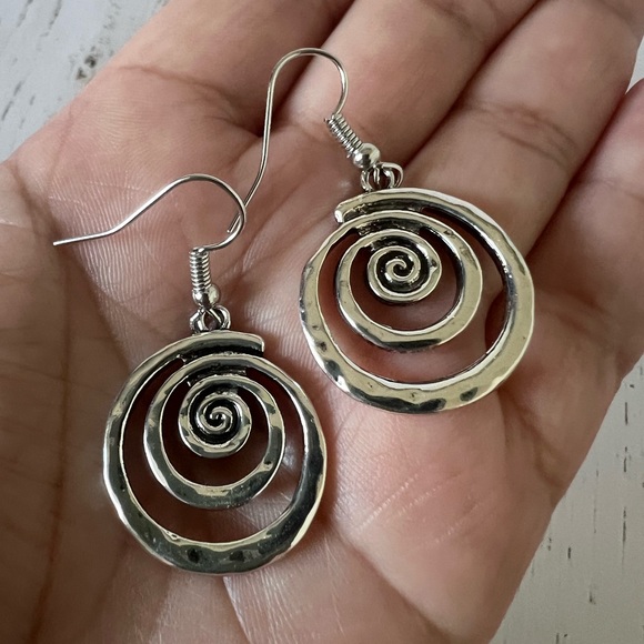 Silver Swirl Earrings - Picture 3 of 9